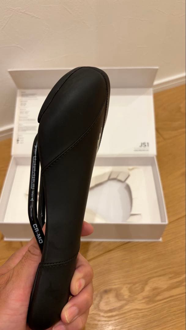 TITLE MTB JS1 サドル