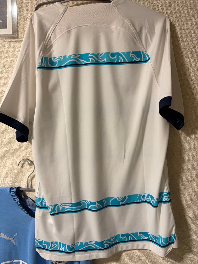 Chelsea FC ホワイト ストライプシャツ
