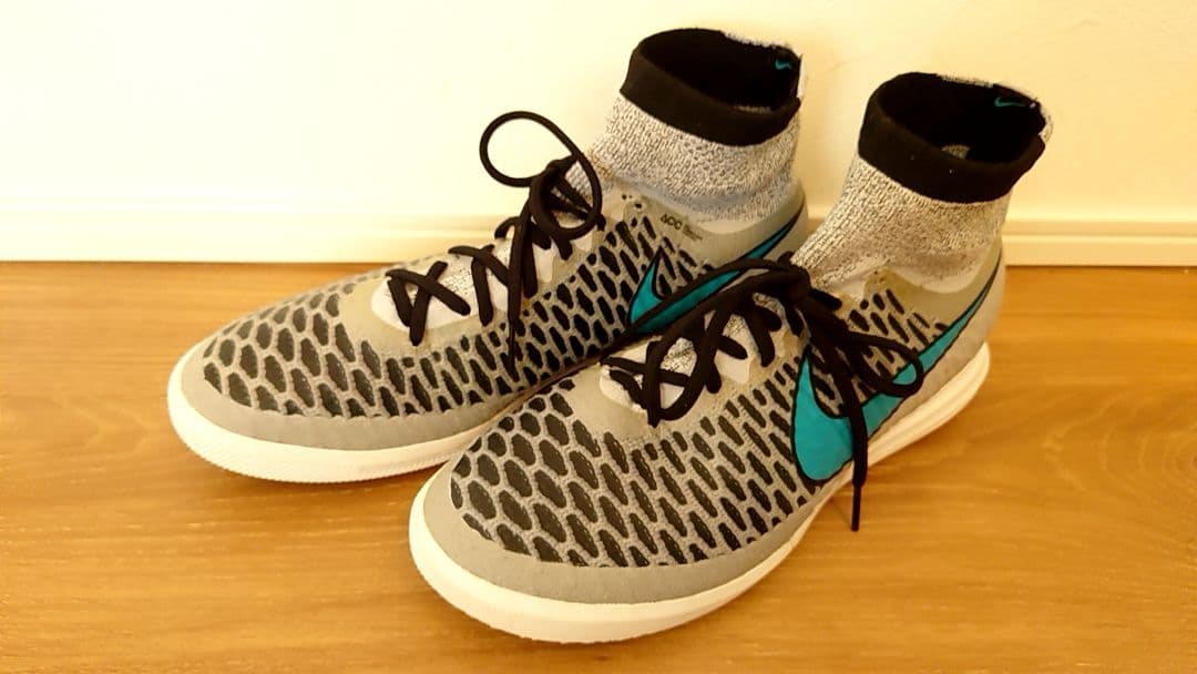 Nike フットサルシューズ グレー/ターコイズ　26.5cm