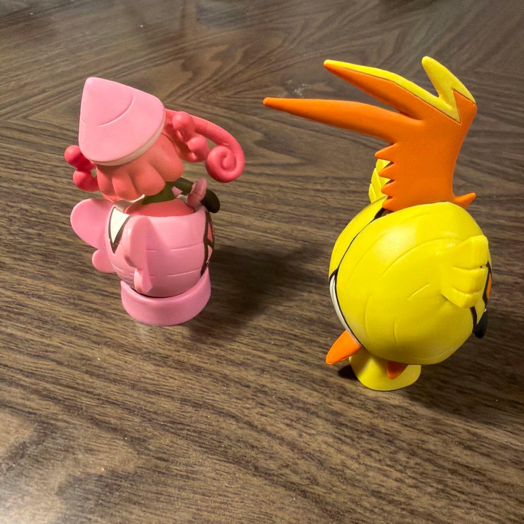 モンコレ　カプテテフ　カプコケコ　フィギュアセット