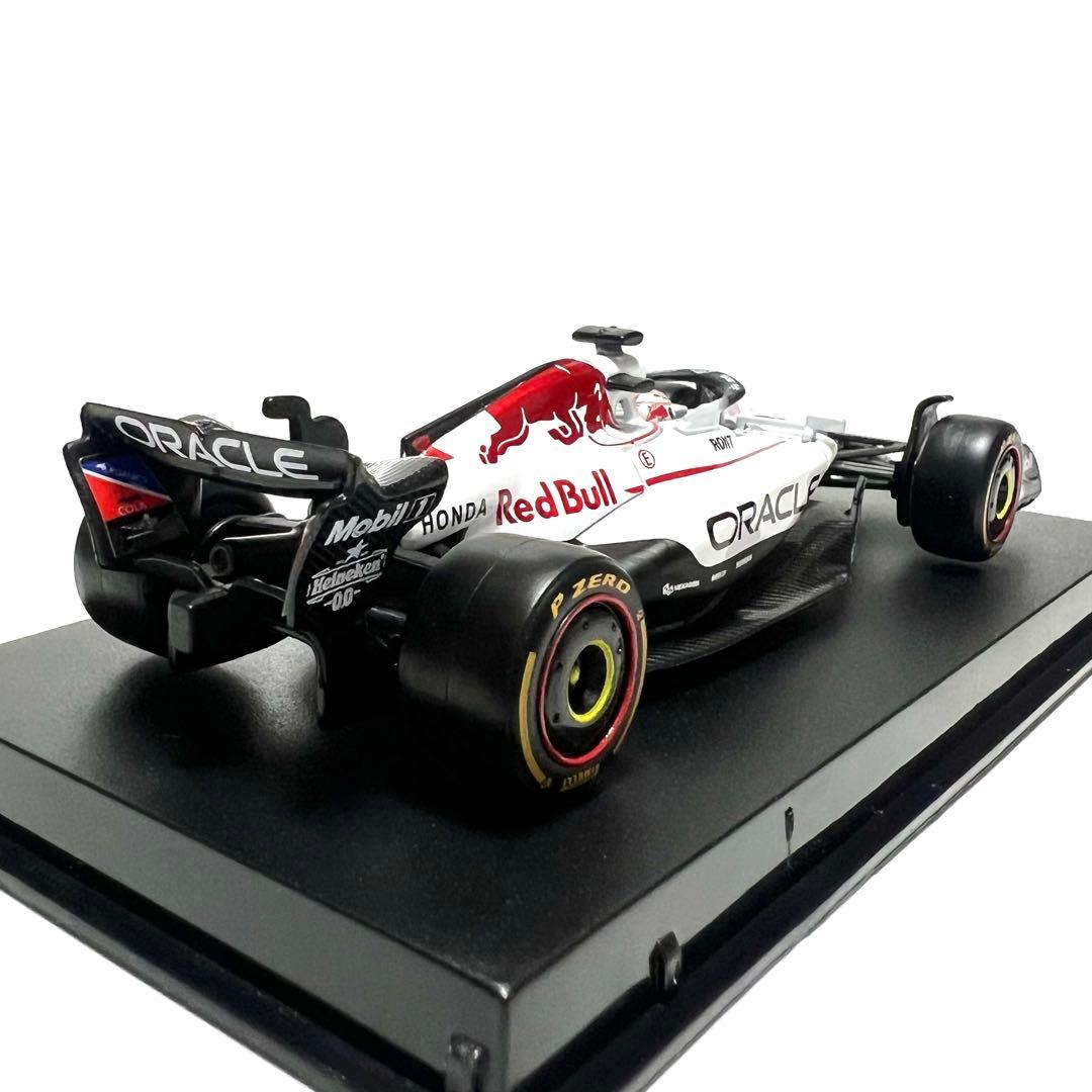 【専用】ブラーゴ レッドブル RB21 ケース付 フェルスタッペン 2台セット
