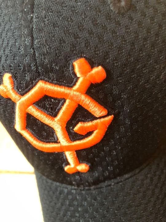 菅野智之GIANTS サイン入りcap