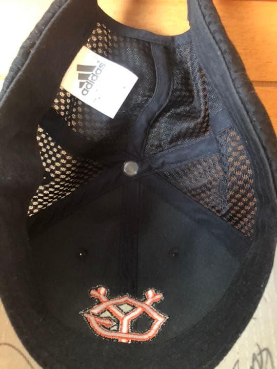 菅野智之GIANTS サイン入りcap