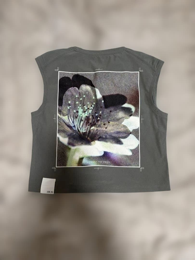 【美品】&MOSS クロップドトップス（M）
