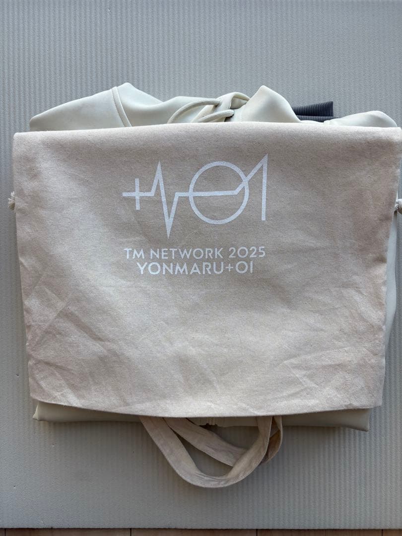 TM NETWORK YONMARU+01 パーカー M 専用バッグ付き