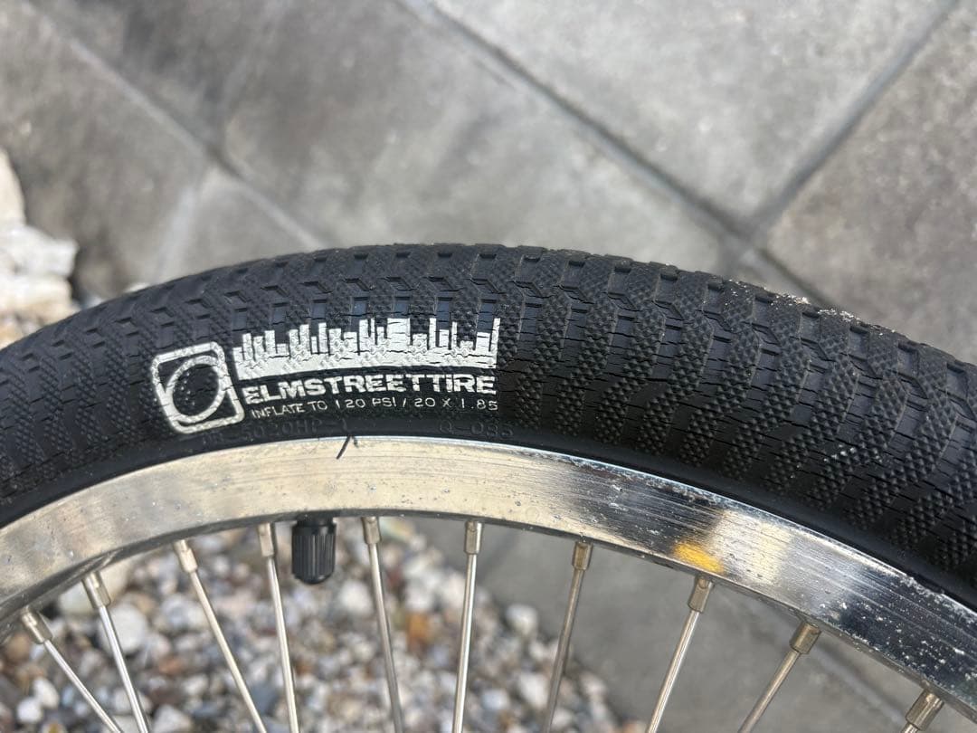 ARES BIKES BMX 20インチ　Wisteriaさん専用