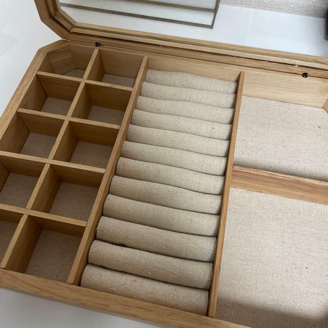 ZARA アクセサリーボックス