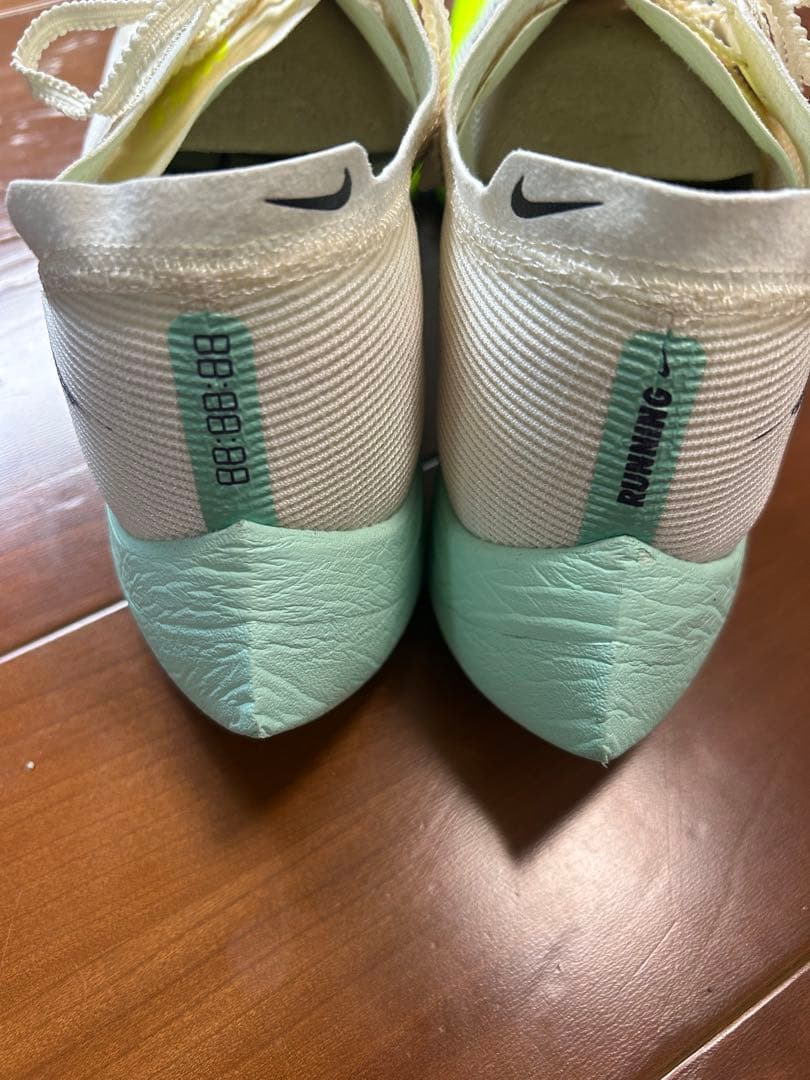 新品未使用 NIKE vaporfly next% 28.5 US10.5