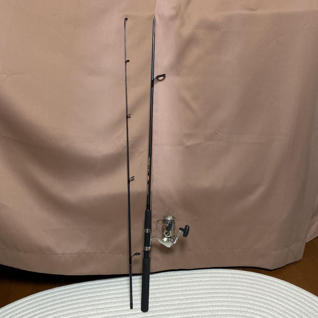 SHIMANO バスロッドFXS-66MB-2 とリールAlivio C3000