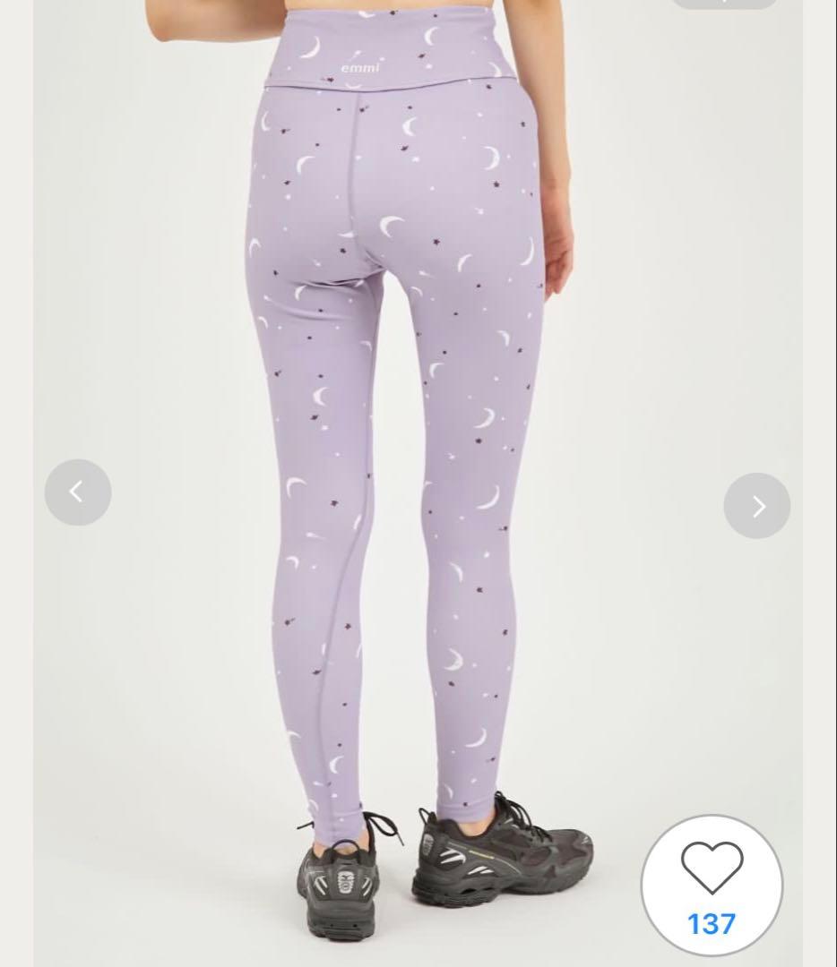 【emmi yoga】 【極美品】ムーン柄 レギンス 0サイズ