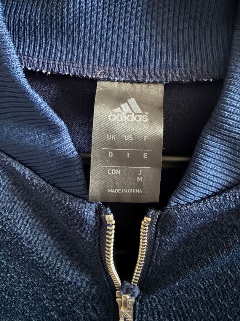adidas ネイビージャケット Mサイズ