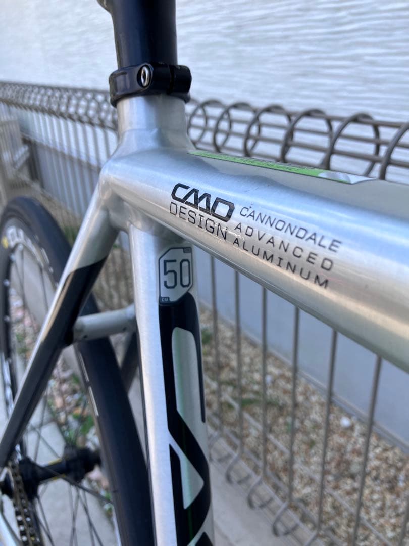 キャノンデール公道仕様キャド10トラックピストcannondale caad10