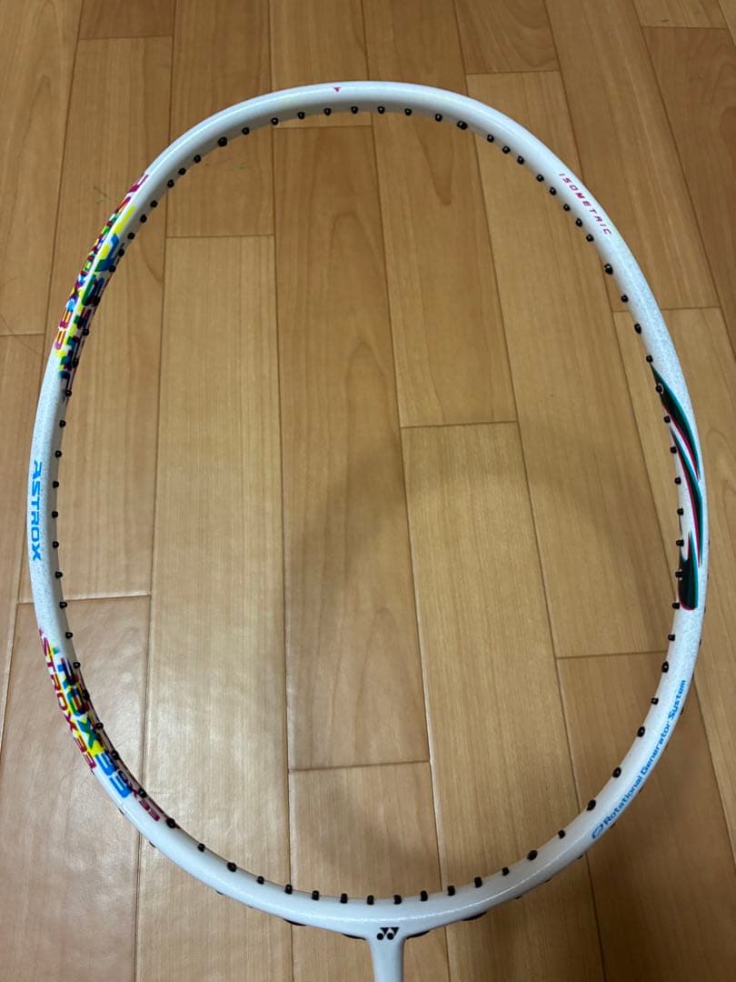 YONEX バドミントンラケット ASTROX 33（アストロクス 33）美品