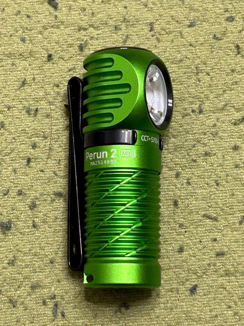 OLIGHT Perun 2 Mini ライムグリーン 昼光色CW