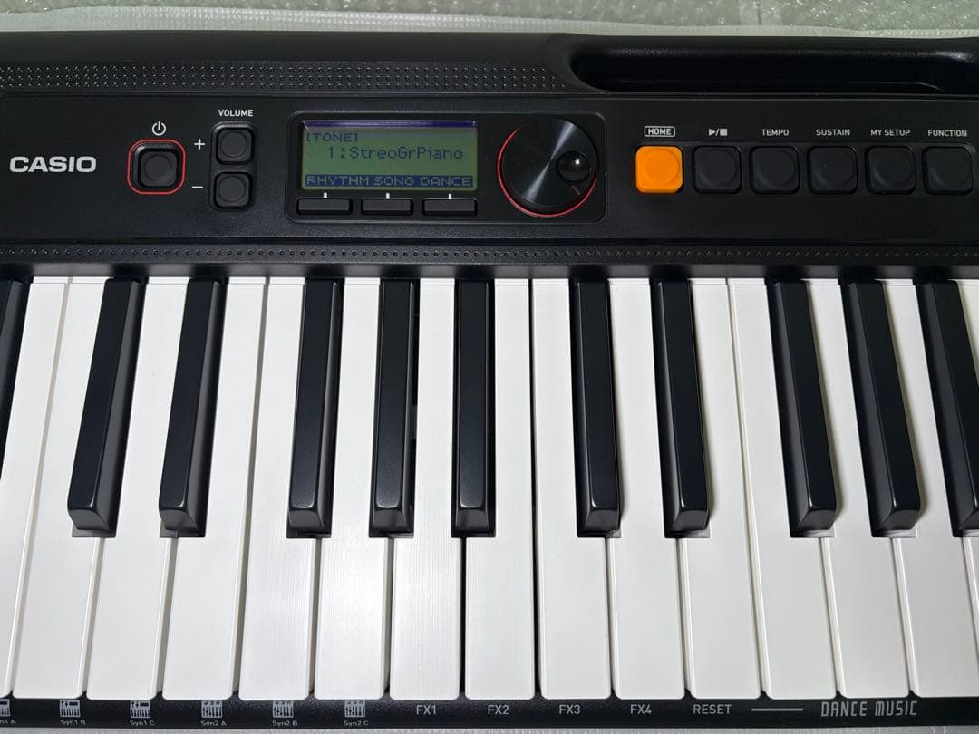 【美品】CASIO カシオ 電子キーボード Casiotone CT-S195