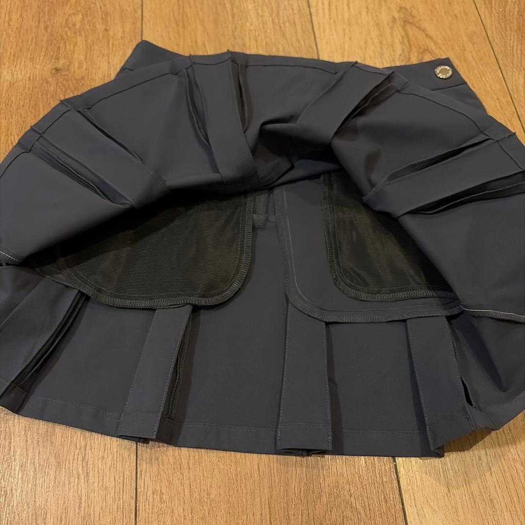 デサントゴルフ　プリーツスカート 美品