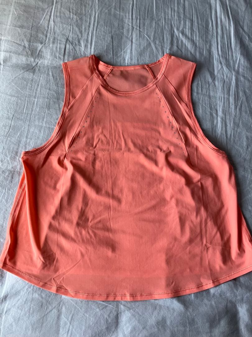 lululemon スカルプクロップトタンク　サイズ6