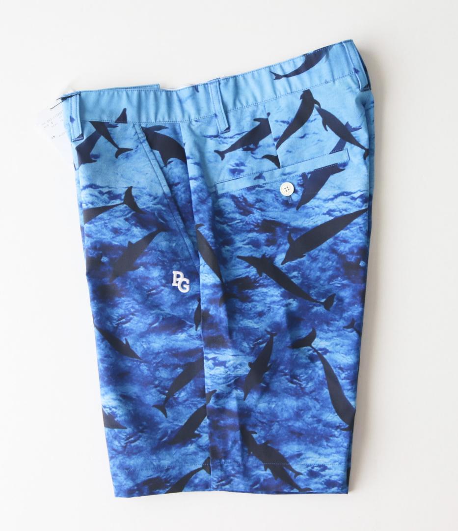 新品タグ付き【パーリーゲイツ】ストレッチ 海中イルカ柄 ショートパンツ 4(M)