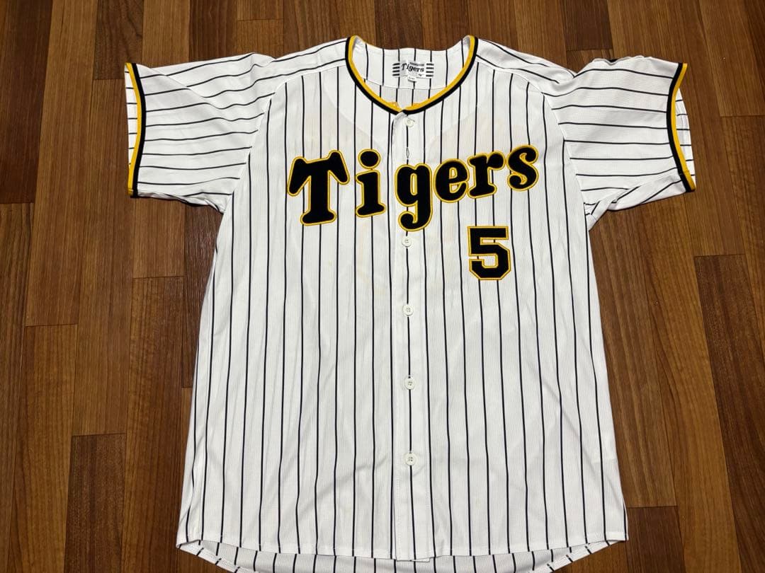 タイガース ユニフォーム 近本光司 5