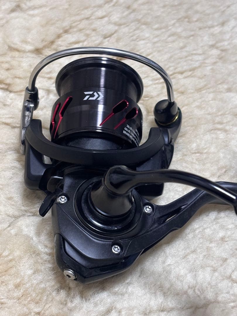 ダイワ　Daiwa タトゥーラ　TATULA LT 2000S-XH