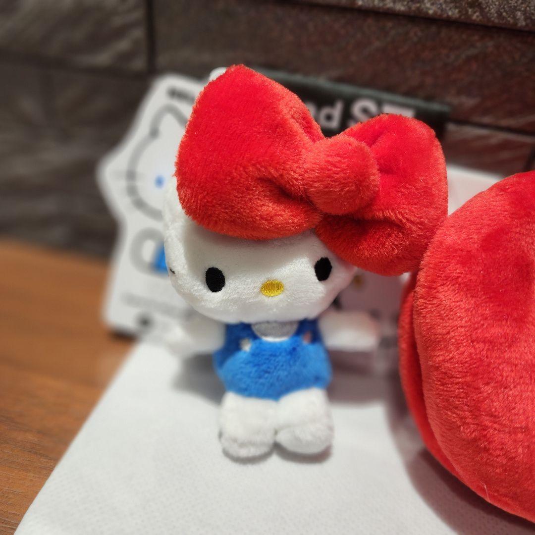 お顔厳選サンリオ　 ローリーズファーム　キティ　ぬいぐるみ　マスコット3点セット