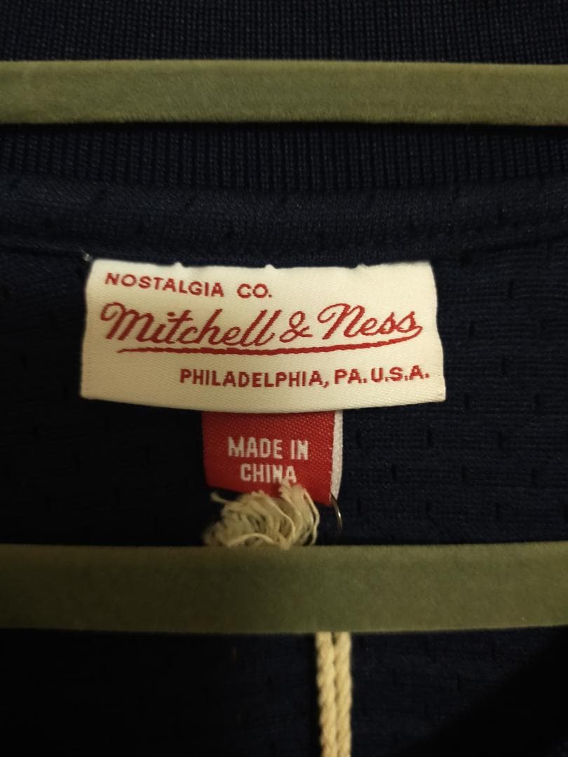 【売り尽くし】NFL　ダラスカウボーイズ　オフィシャルVネック　ジャージ　新品