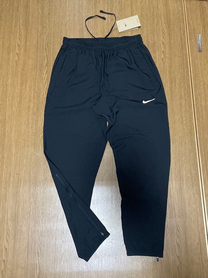 ナイキ メンズ ウーブン ランニングパンツ　2XLサイズ
