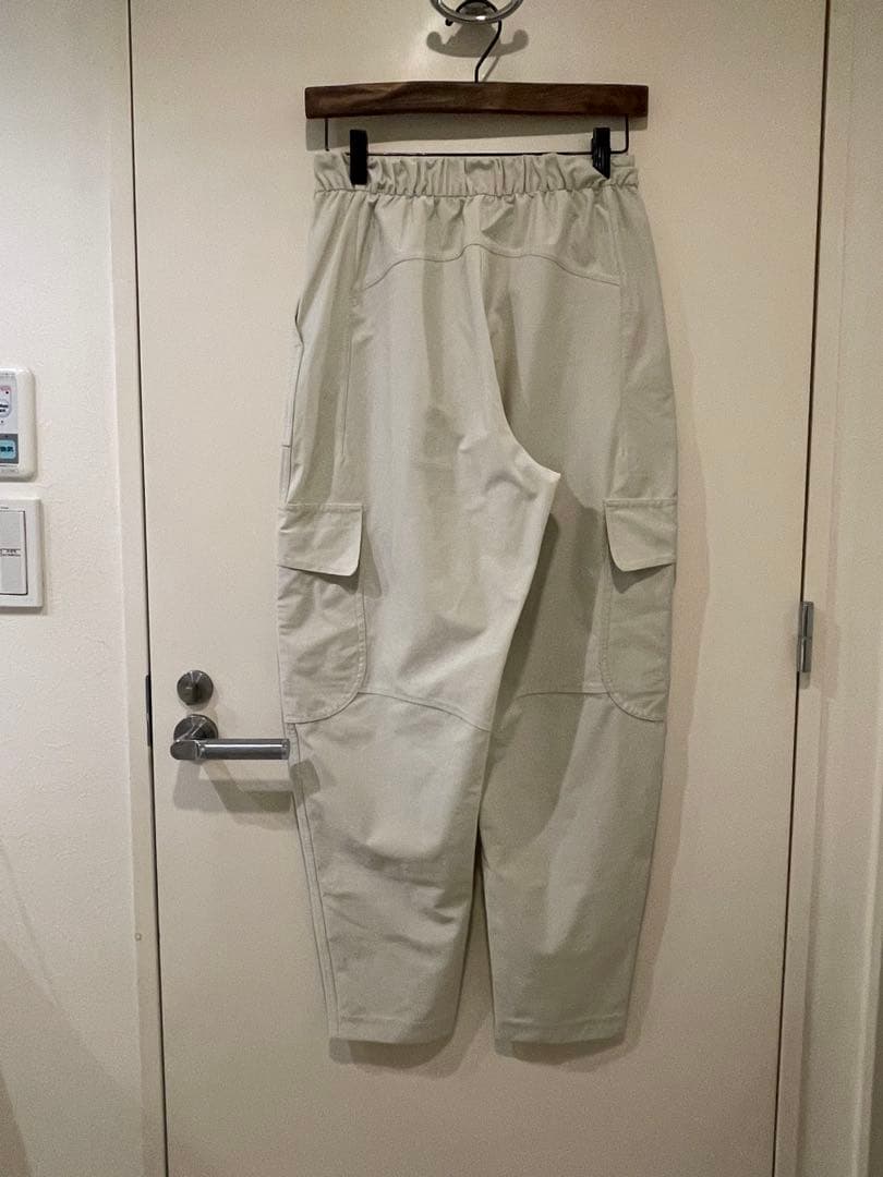 ルルレモン Cargo Pocket Pants サイズ24