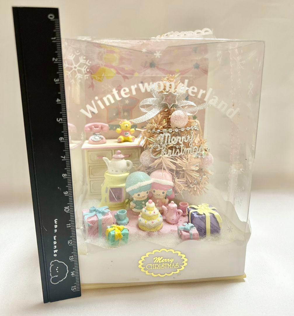 キキララ　クリスマス　ジオラマ　ツリー　冬