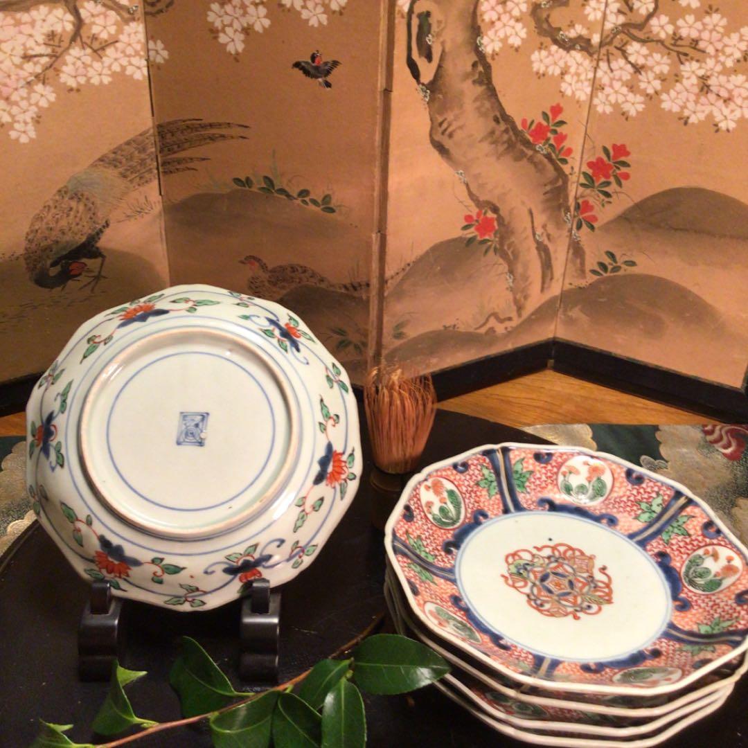 【特別出品】古伊万里　元禄伊万里　柿右衛門　色絵　宝丸紋　輪花型皿