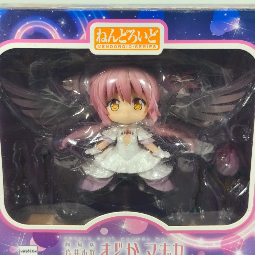 新品　ねんどろいど 魔法少女まどか☆マギカ アルティメットまどか