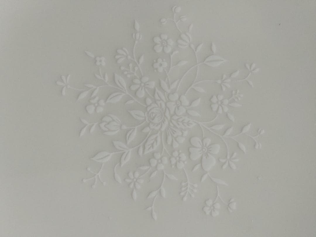 Noritake Chandon アイボリー皿