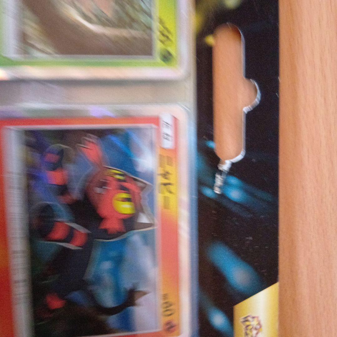 ポケモンカードピカチュウと新しい仲間たち