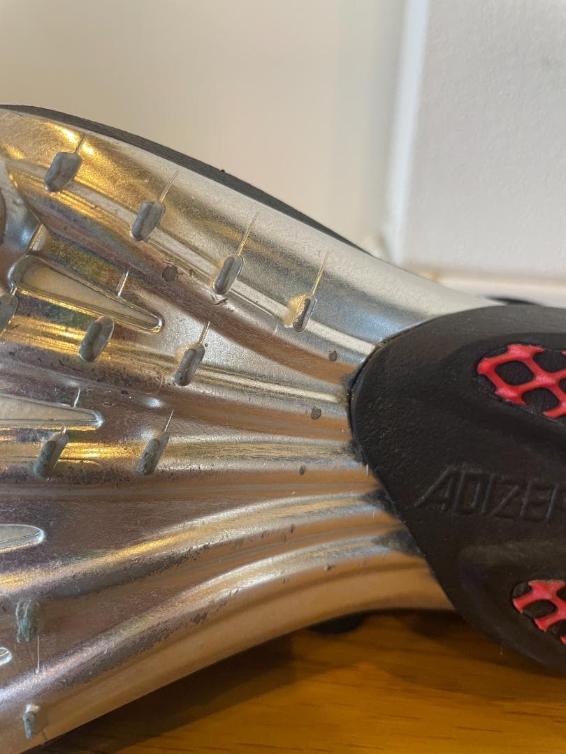 adidas ADIZERO AMG　（長距離用スパイク）