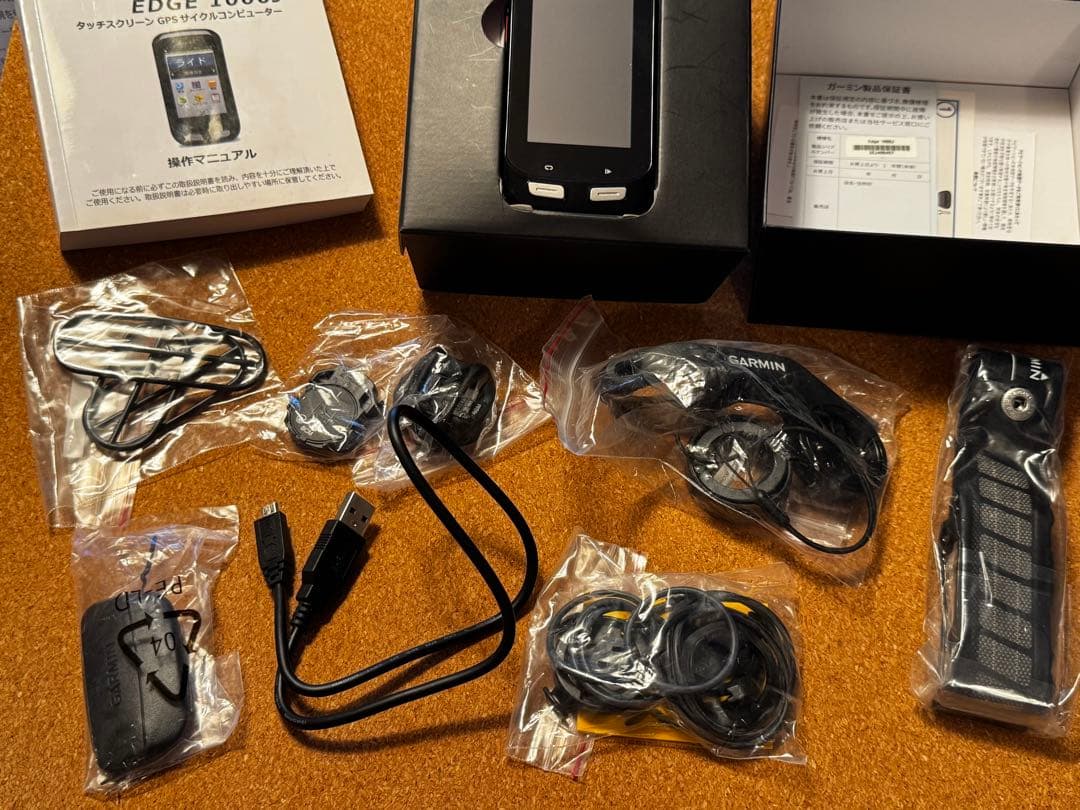 GARMIN タッチスクリーンGPSサイクルコンピューター EDGE1000J