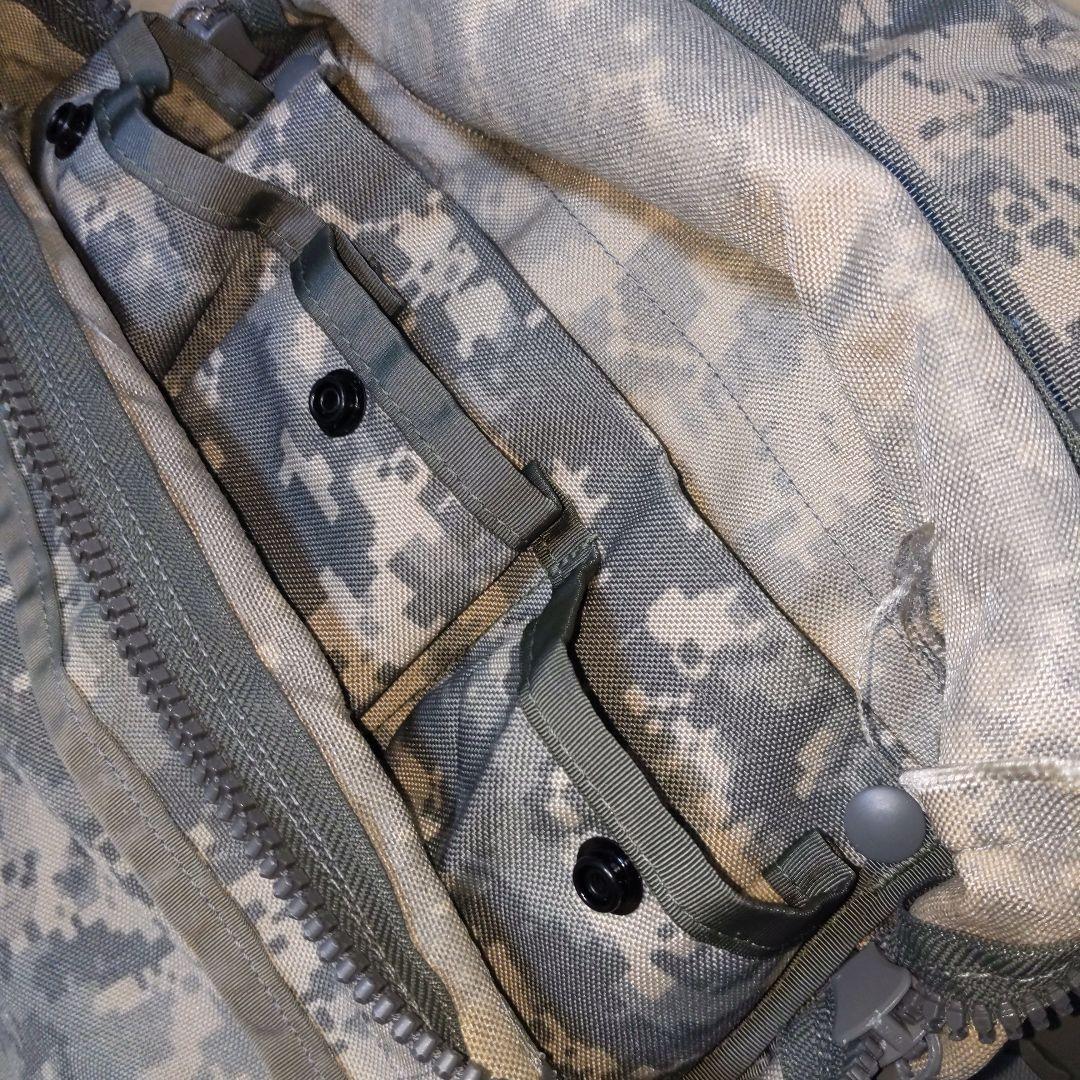 アメリカ陸軍 MOLLE Ⅱ 装備 アサルトパック UCP迷彩 実物放出中古品