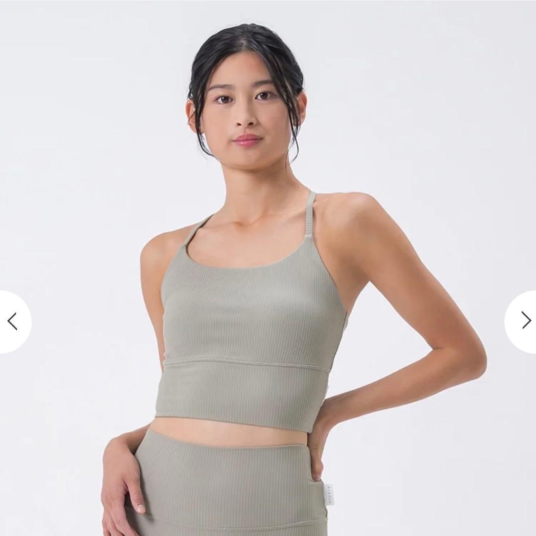 【SUKALA】人気商品‼️新品。未使用　 バックツイストセパレートタンクトップ