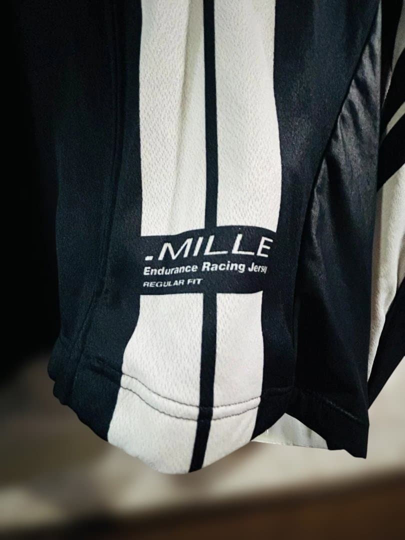 アソス ASSOS MILLE 長袖サイクルジャージ ブラック/ホワイト　S