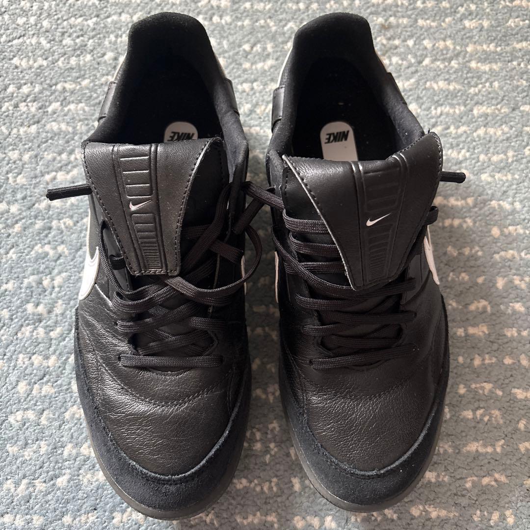 ３月８日まで値下げNike プレミア ３TF