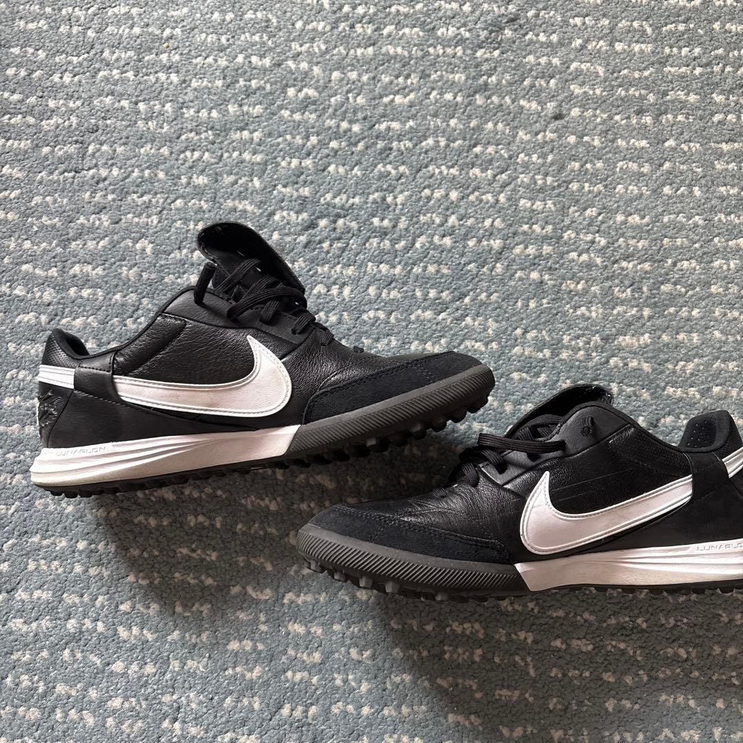 ３月８日まで値下げNike プレミア ３TF