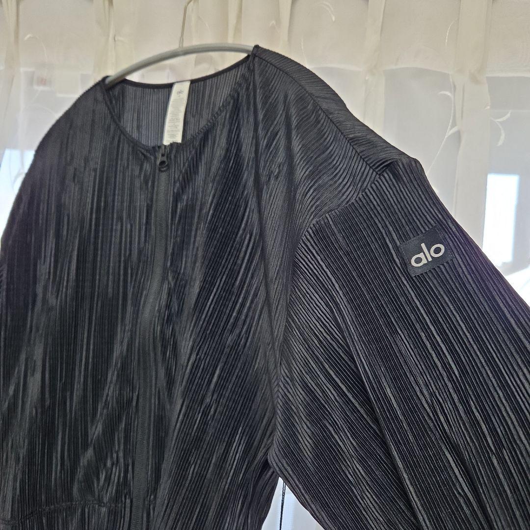 s*0様 alo Cropped Micro Plisse Jacket M ブ