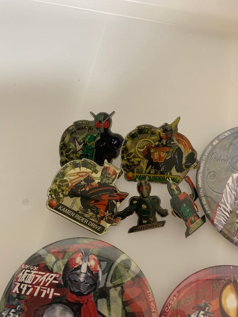 仮面ライダー　45th記念スタンプラリー　缶バッジ　　石ノ森萬画館