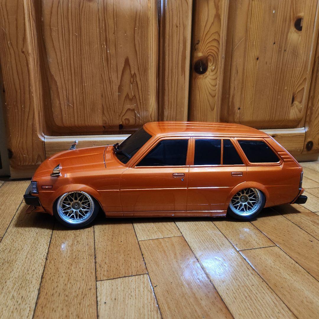 パンドラ　カローラ　バン　KE70 　ボディ　ディスプレイシャーシ付