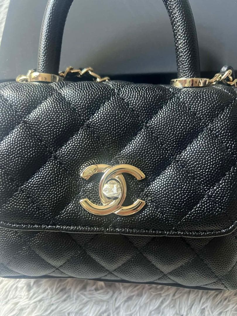 シャネル CHANEL ノベルティ ブラック ハンドル付きショルダー