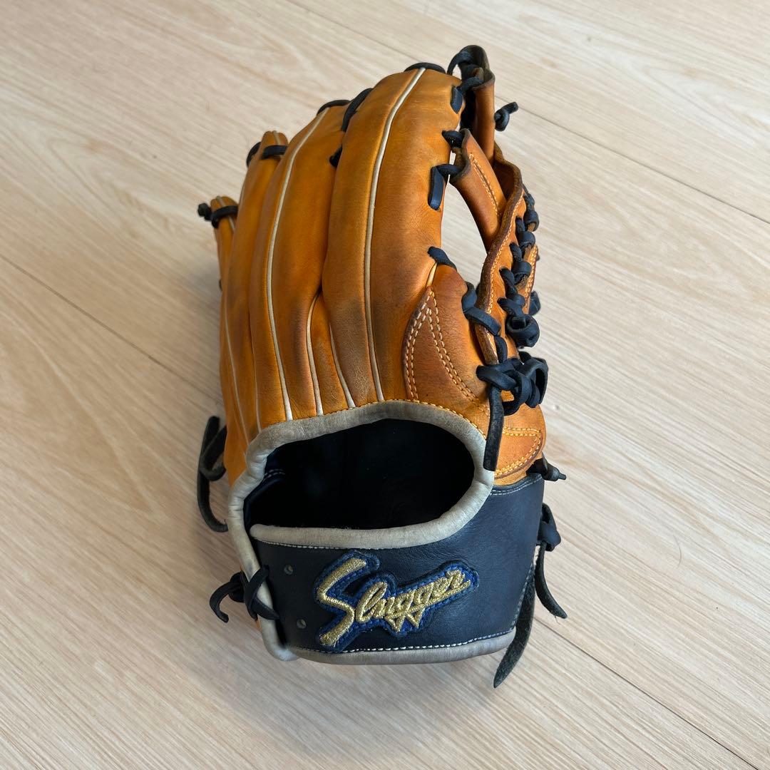 Slugger 硬式外野手用