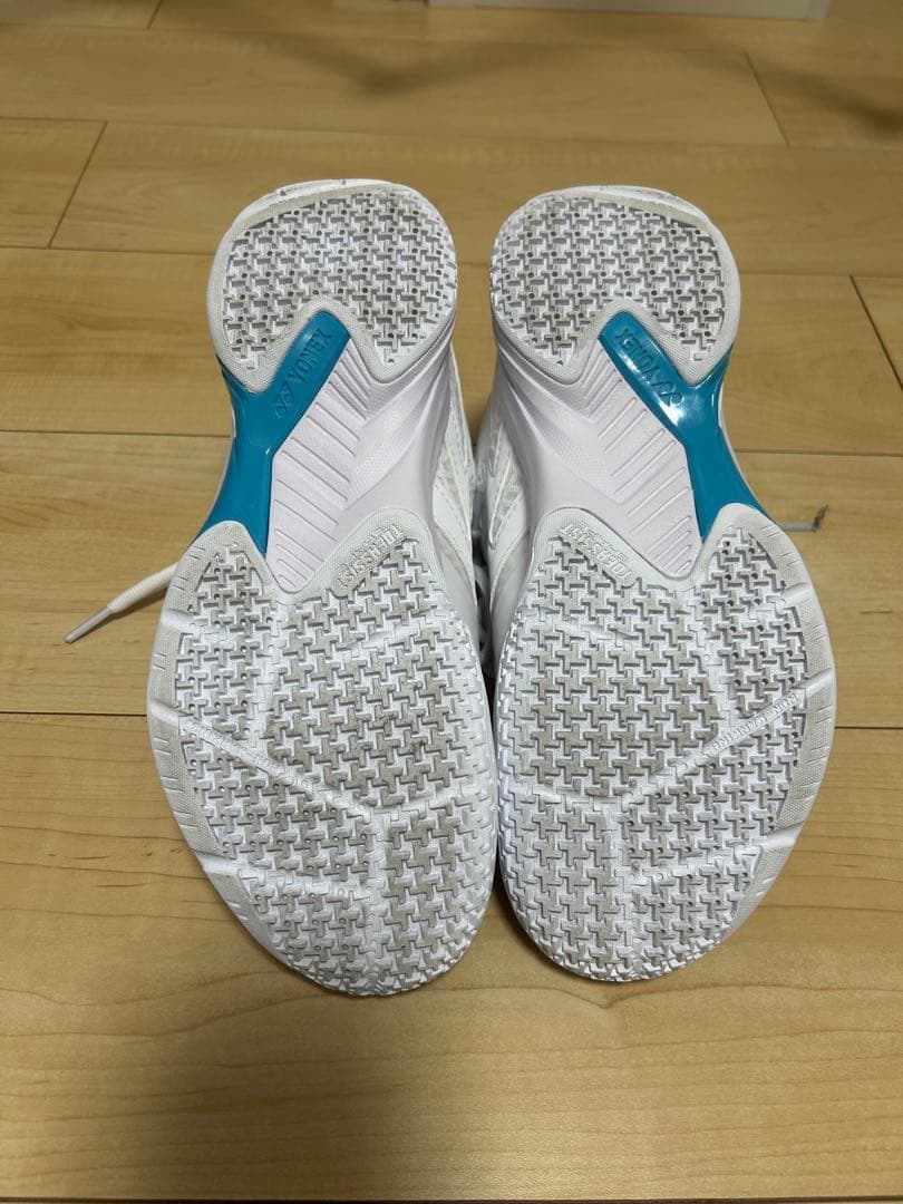 ヨネックス バドミントンシューズ 24cm