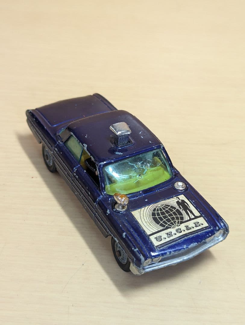 ミニカー CORGI TOYS OLDSMOBILE SUPER 88 U.N.C.L.E