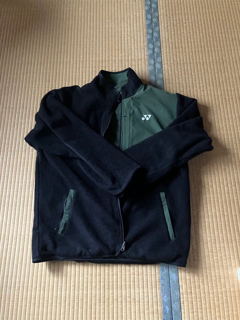 ヨネックス　リバーシブルジャケット