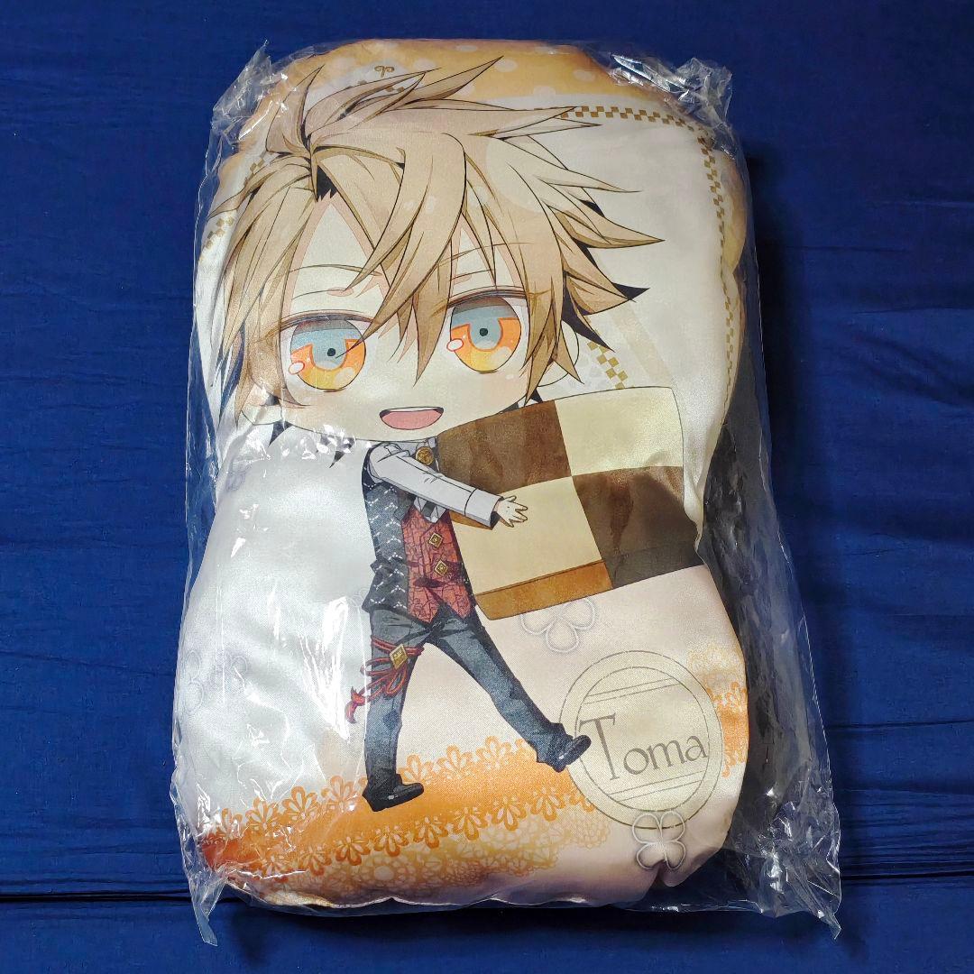 AMNESIA アムネシア トーマ クッション3点 缶バッジ1点