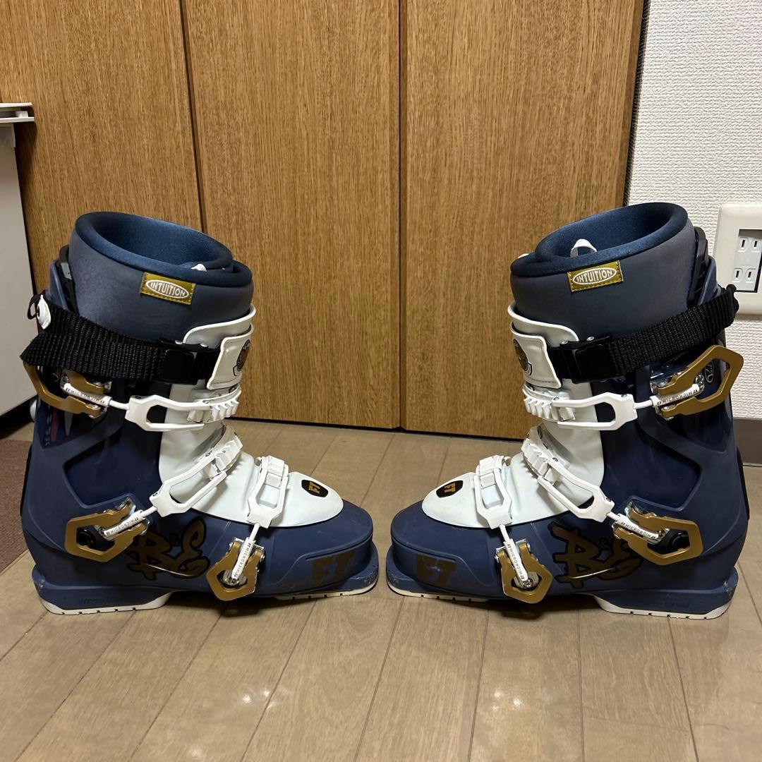 FT B-Dogスキーブー27.5cm